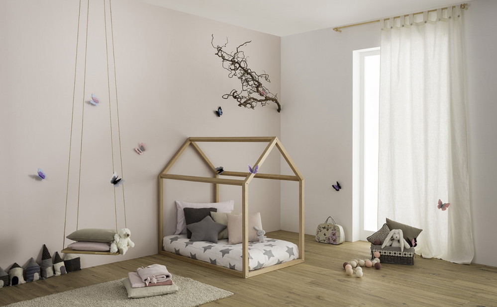 ΝΕΑ ΣΥΝΕΡΓΑΣΙΑ ΑΥΘΕΝΤΙΚΩΝ ΕΠΙΠΛΩΝ MONTESSORI BABYLODGE