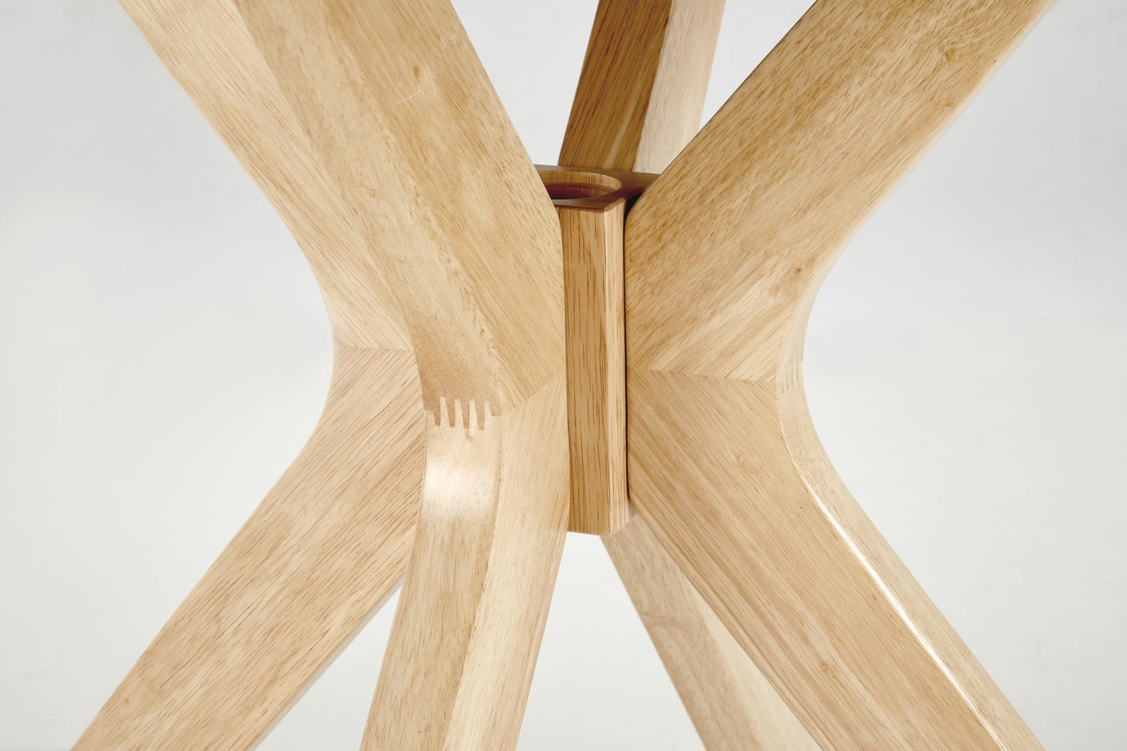 Nik Τραπεζι Καφε