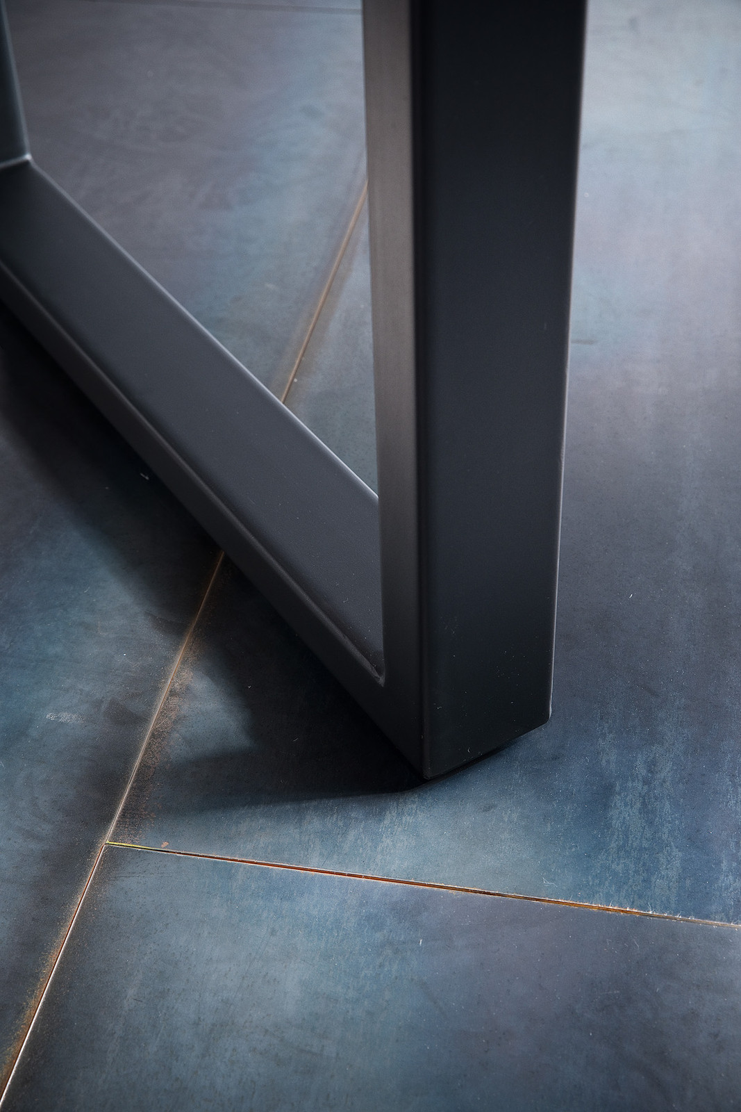 Bria Χειροποιητο Τραπεζι Μασιφ Ακακια Γκρι \ Ανθρακι Διαφορες Διαστασεις