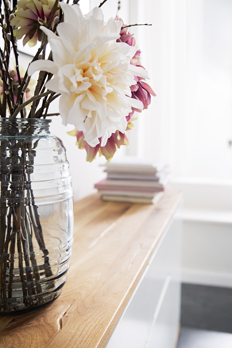 Έπιπλα σαλονιού, τραπεζαρίας, κρεβατοκάμαρας Wallpapershop.gr